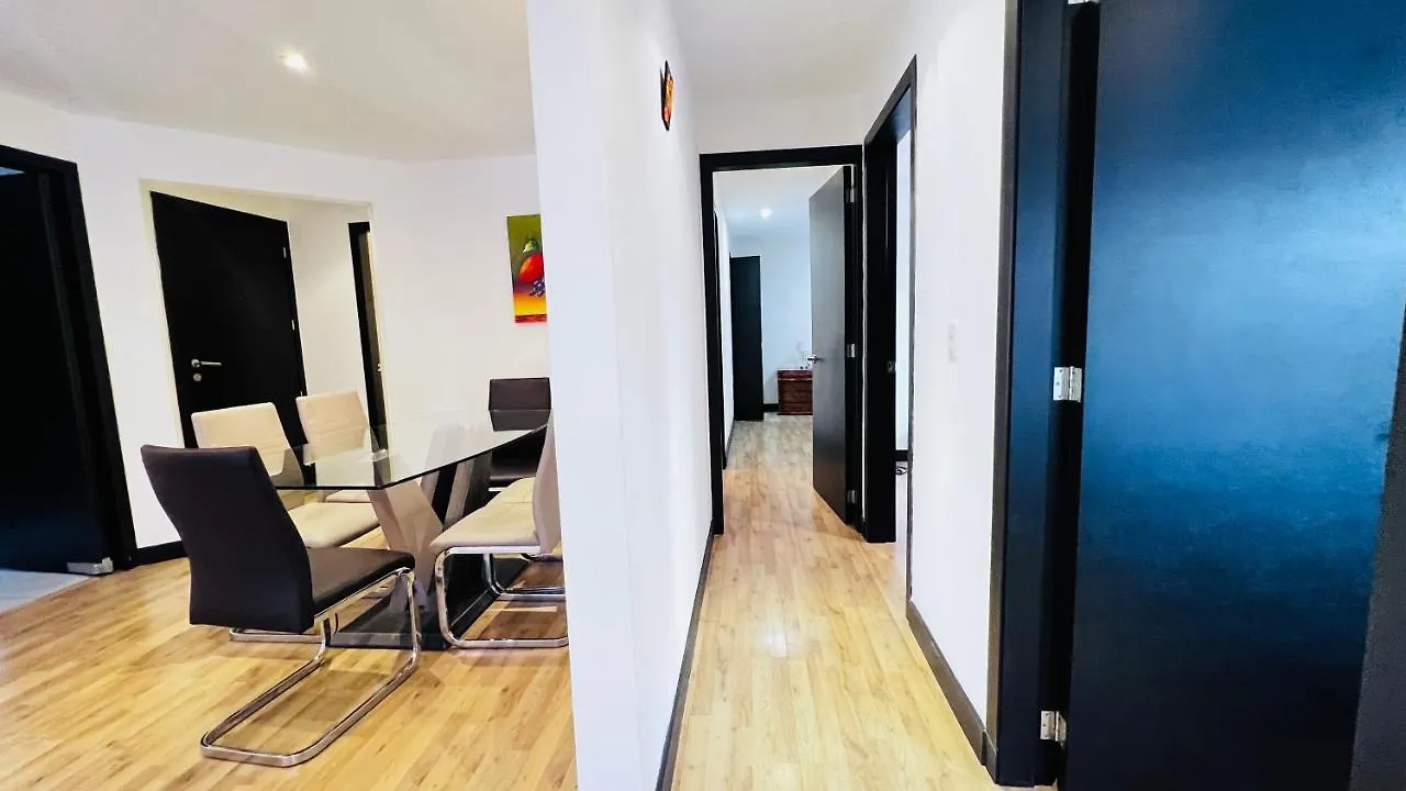 Apartamento Departamento De Lujo Con Terraza Piso Alto Y Vista 3 Habitaciones Diagonal Al Hotel Sheraton Quito